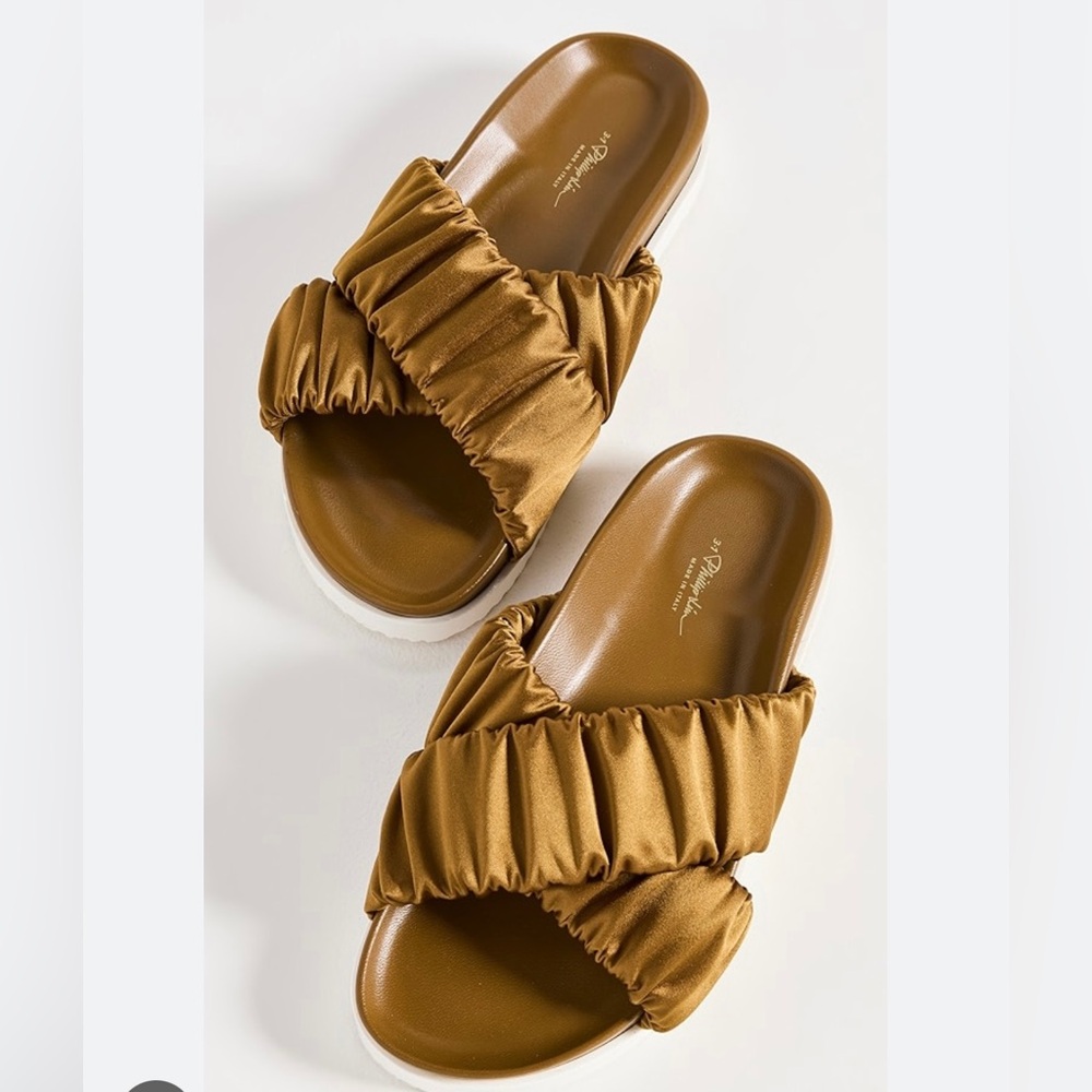 3.1‎ Phillip Lim 3.1
Phillip Lim Crossover Pool Slides In
Olive
